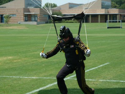 perfect landing Army Golden Knights